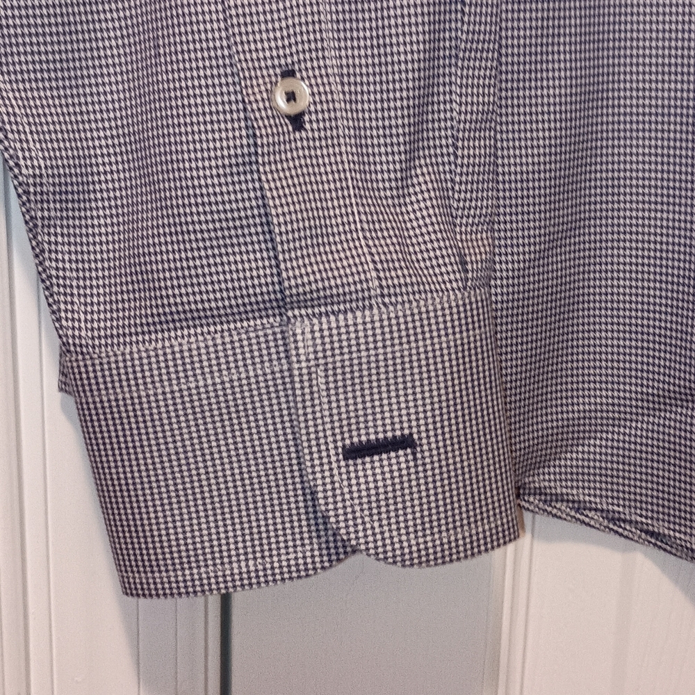 Untuckit Blue White Checked Button Down Cotton Sh… - image 6